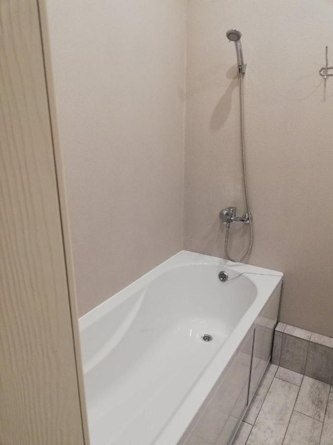 Vydatny Adpachynak Apartamento Grodno Exterior foto